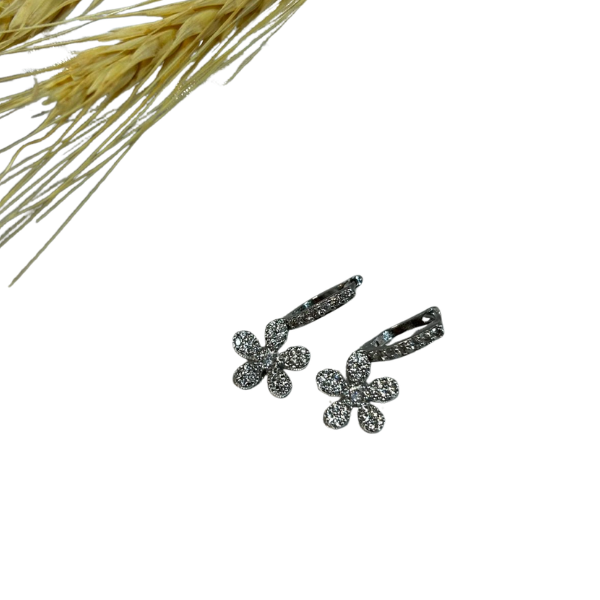 Brinco Flor Serena